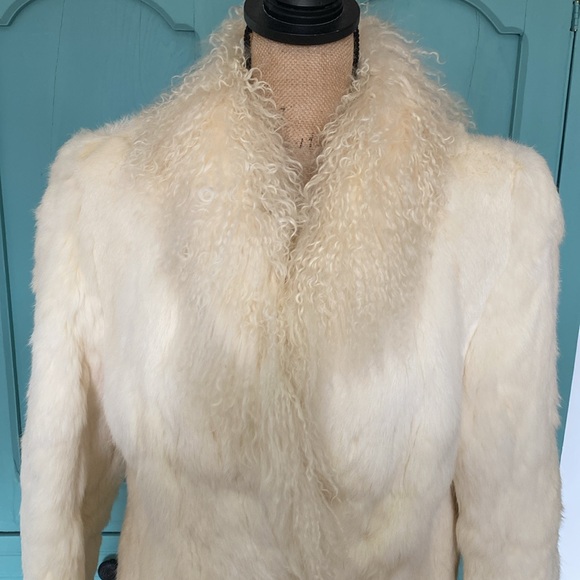 Split end ltd. Beautiful Cream Off White Rabbit Fur Jacket. Medium - Picture 2 of 14